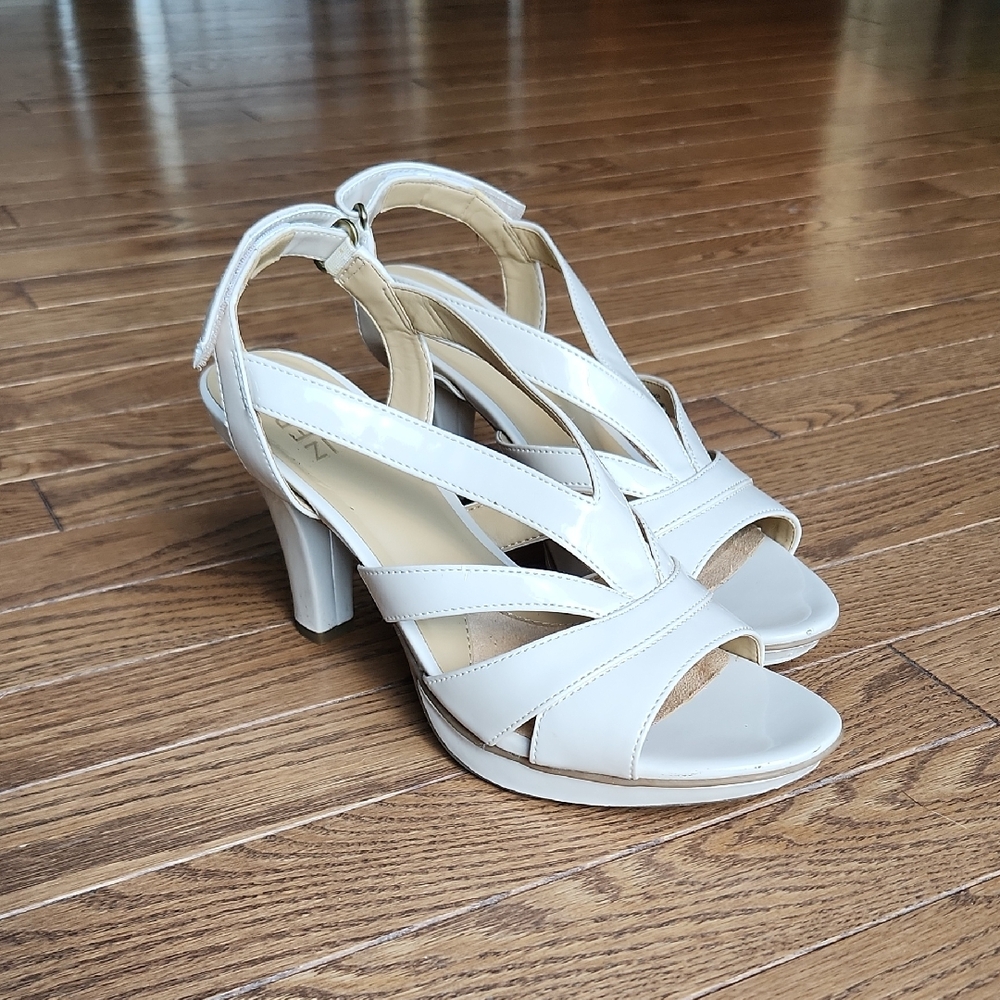 Naturalizer Elegant Cream/Neutral Women's Heels